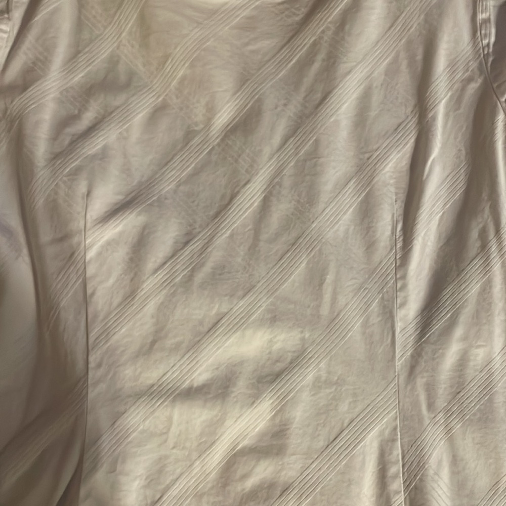 White top in great condition - Picture 7 of 8